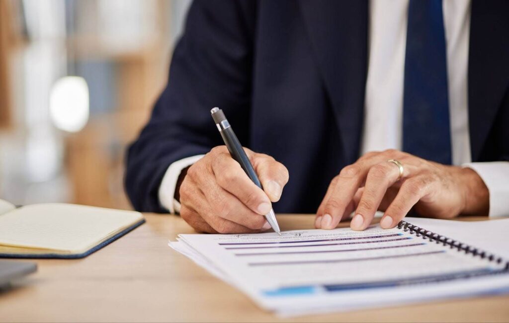 Compliance no setor público: como garantir conformidade regulatória com automação?